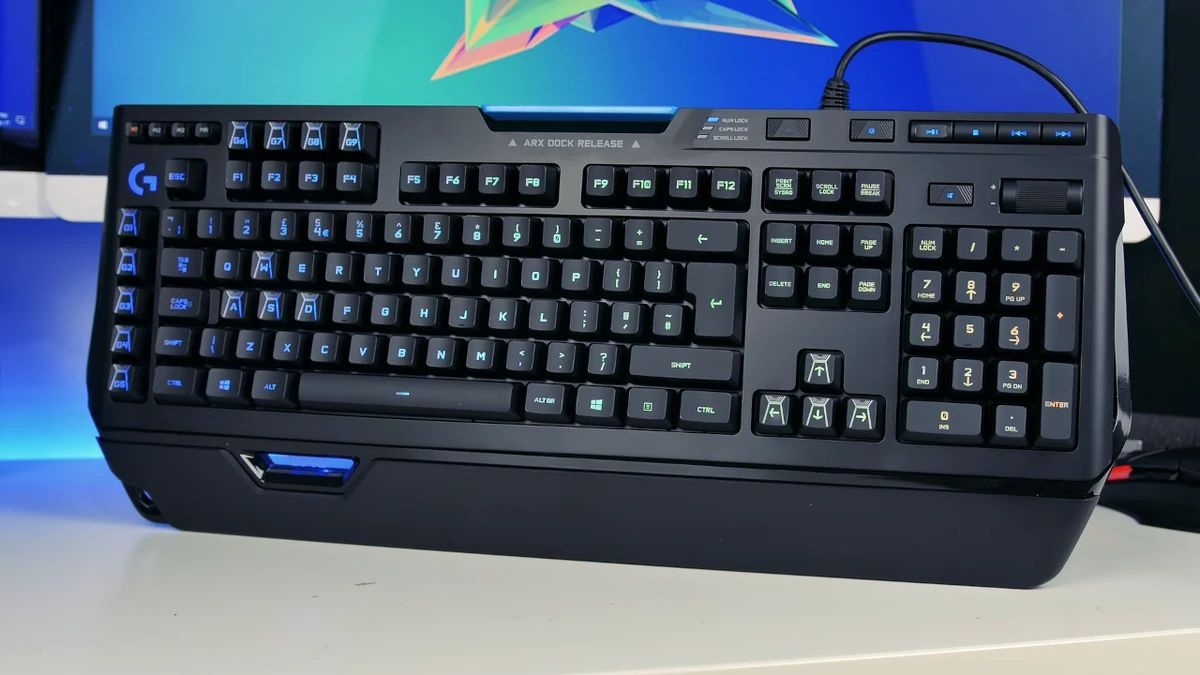 کیبورد گیمینگ G910 Orion Spectrum